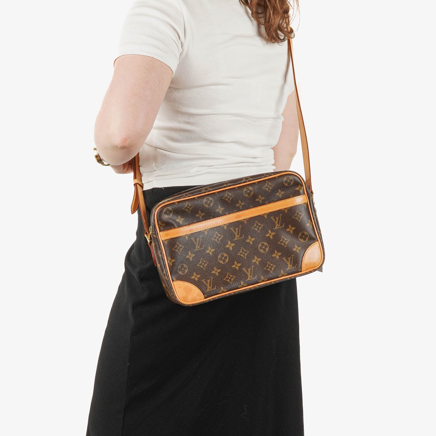 Louis Vuitton Trocadero 30 Monogram Canvas Bag