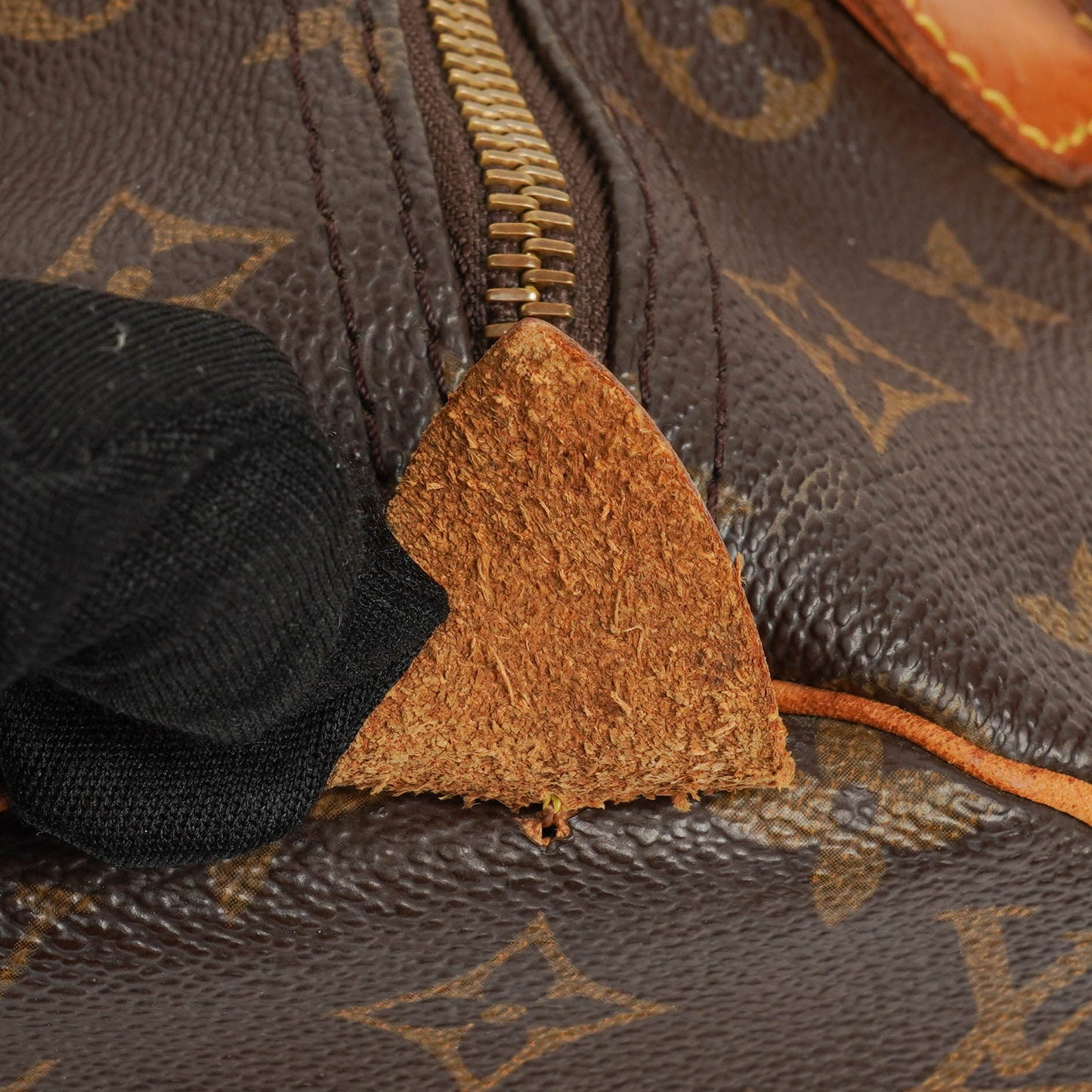 Louis Vuitton  30 Monogram Canvas Handbag