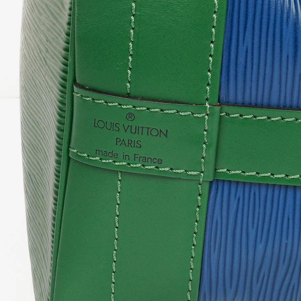 Louis Vuitton Noe Grande GM Bi-Colour Blue/Green Epi Leather Shoulder Bag