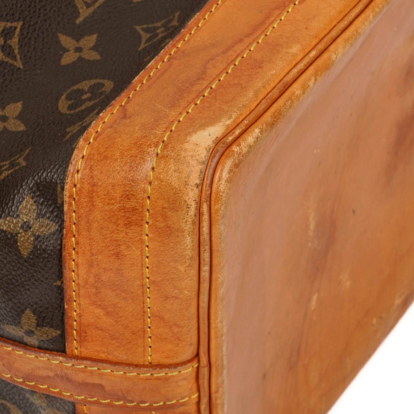 Louis Vuitton Noe Grande GM Monogram Canvas Shoulder Bag