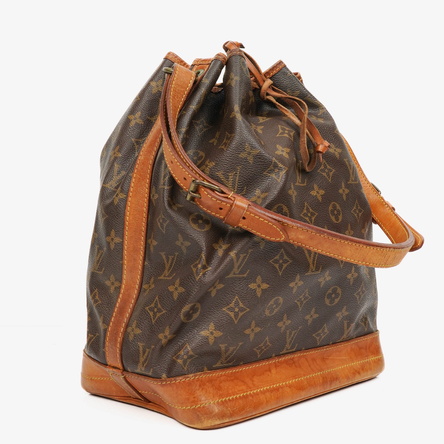 Louis Vuitton Noe GM Monogram Canvas Shoulder Bag