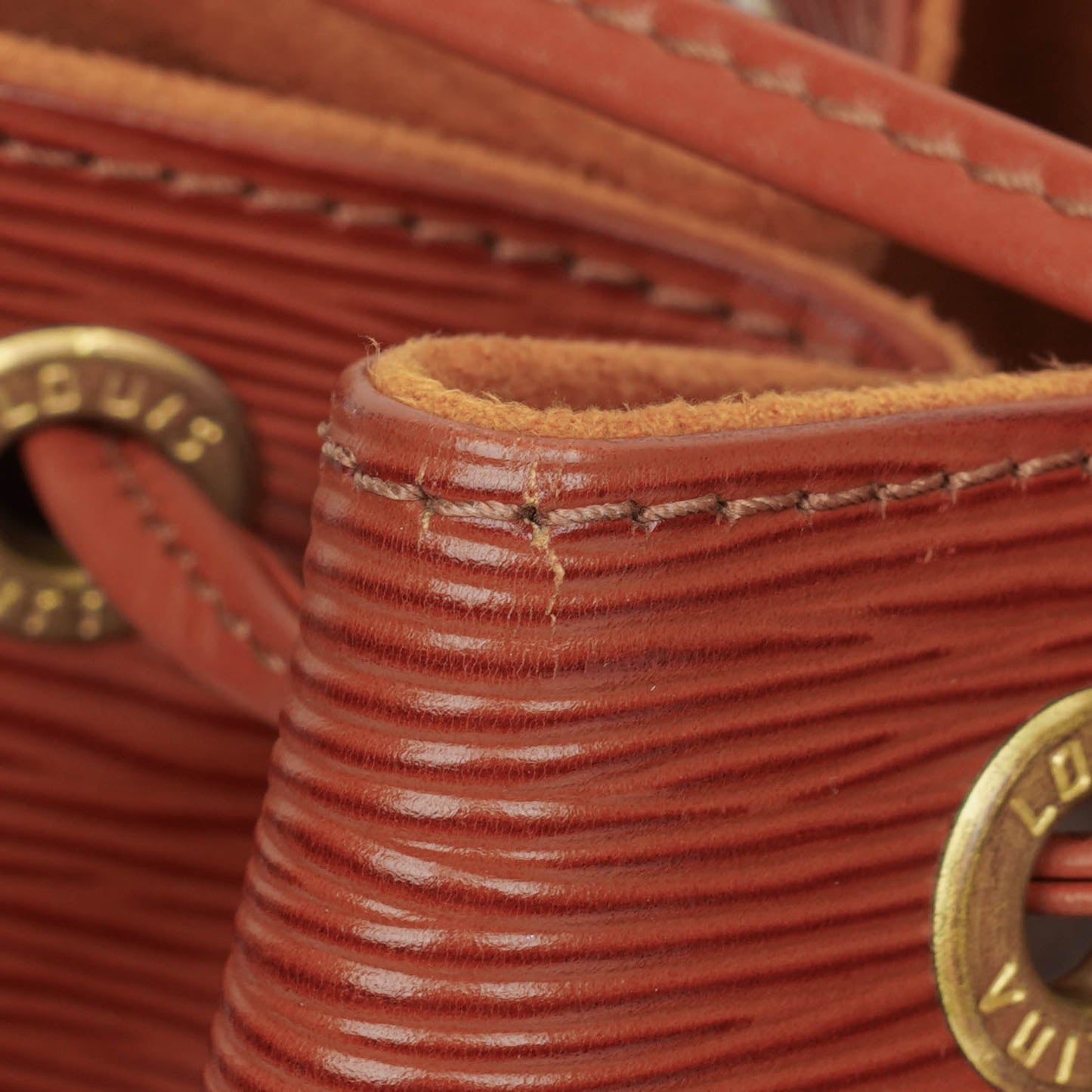 Louis Vuitton Petit Noe EPI Leather Shoulder Bag