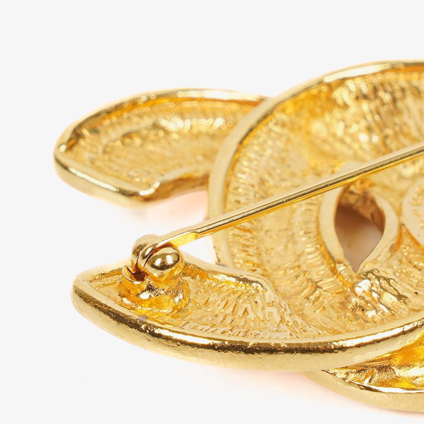 Chanel CC Gold-Tone Metal Quilted Brooch