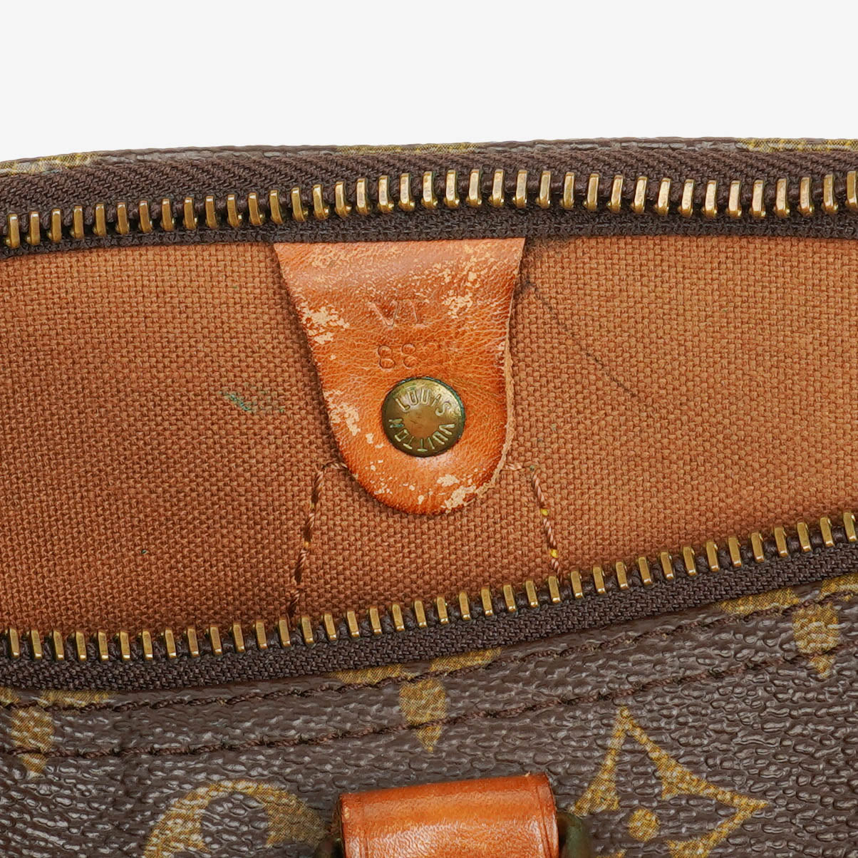Louis Vuitton  30 Monogram Canvas Handbag