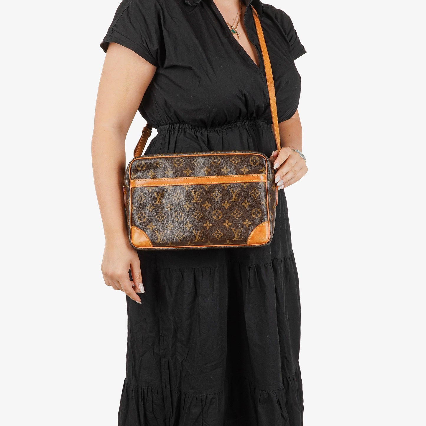 Louis Vuitton Trocadero 30 Monogram Canvas Bag