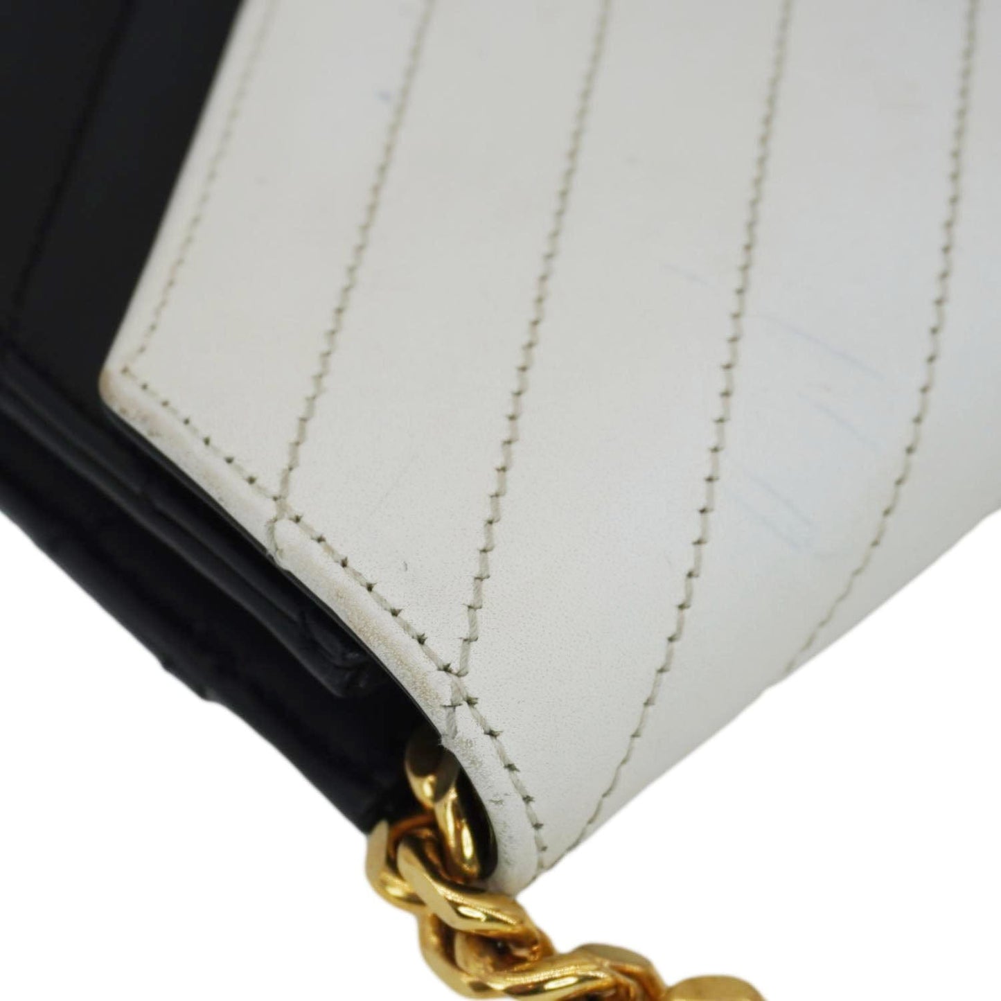 Saint Laurent Envelope Shoulder Bag - Rovelle Bags
