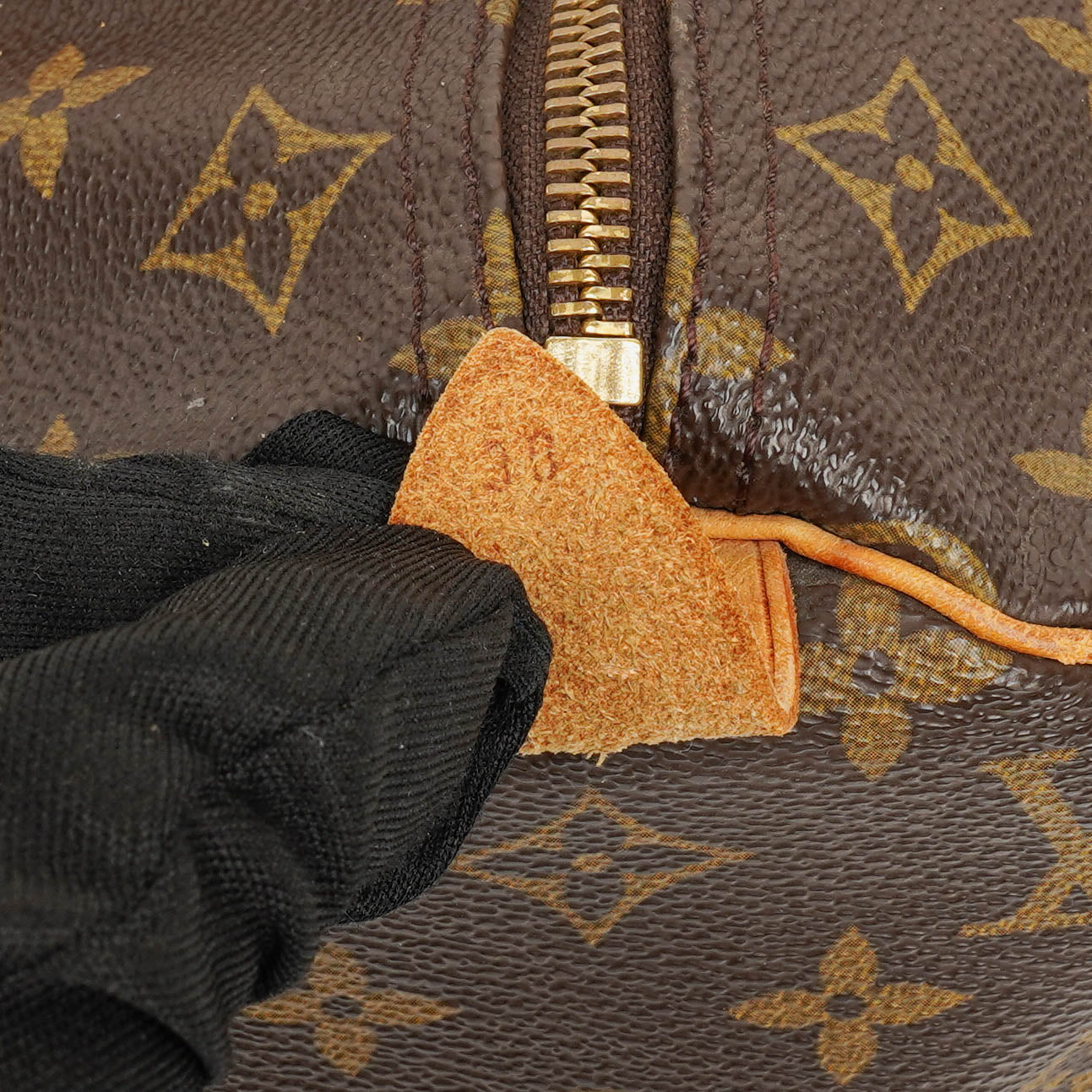 Louis Vuitton  30 Monogram Canvas Handbag
