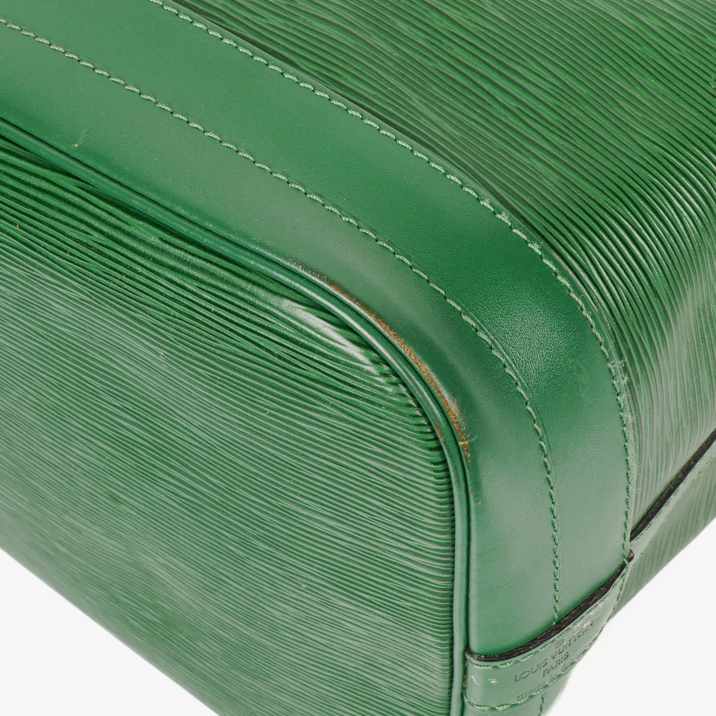 Louis Vuitton Noe Grande GM Green EPI Leather Shoulder Bag
