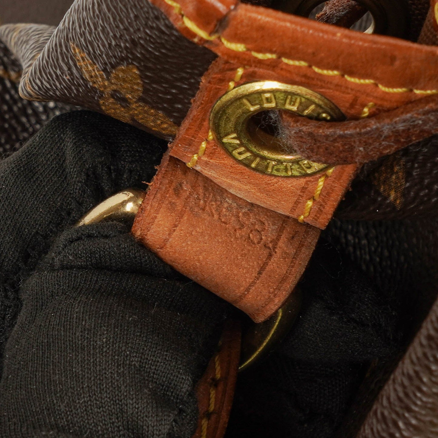 Louis Vuitton Noe Grande GM Monogram Canvas Shoulder Bag