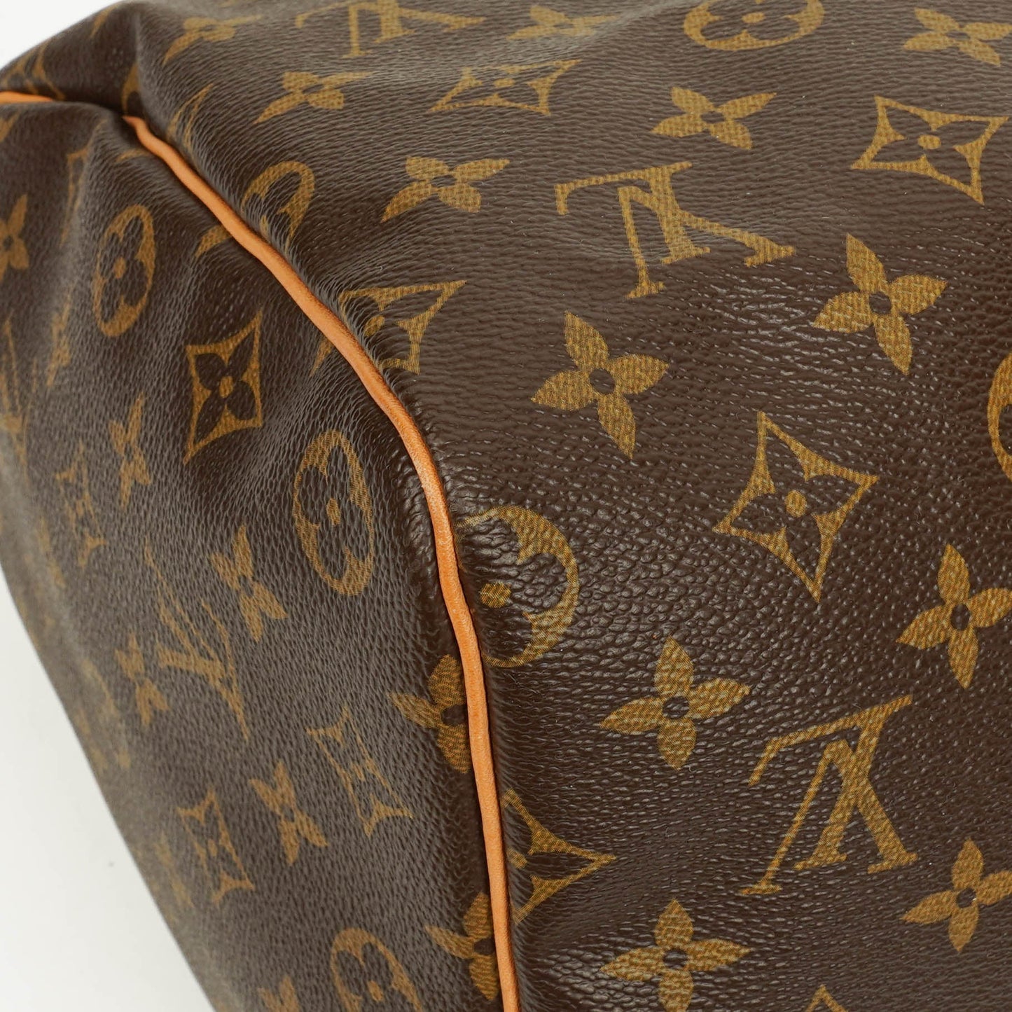 Louis Vuitton  40 Monogram Canvas Bag