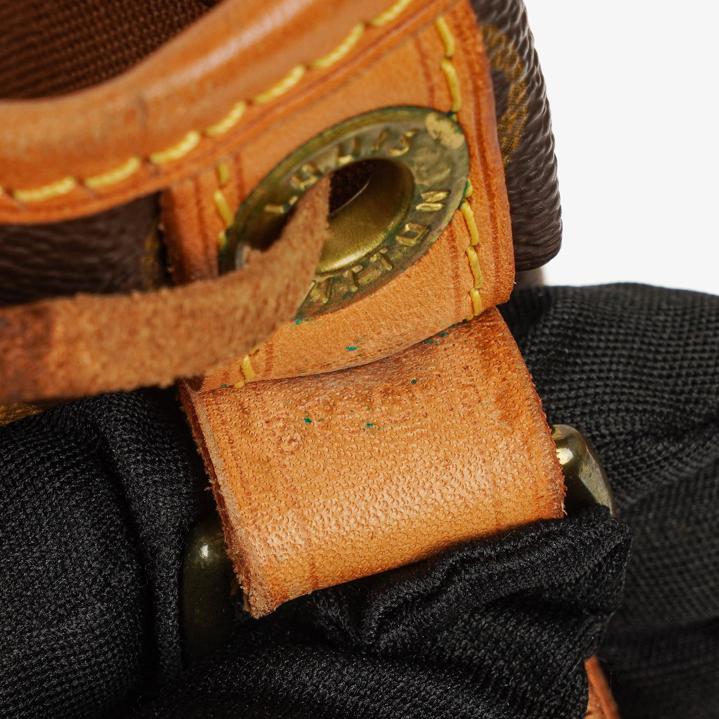Louis Vuitton Noe Grande GM Monogram Canvas Shoulder Bag