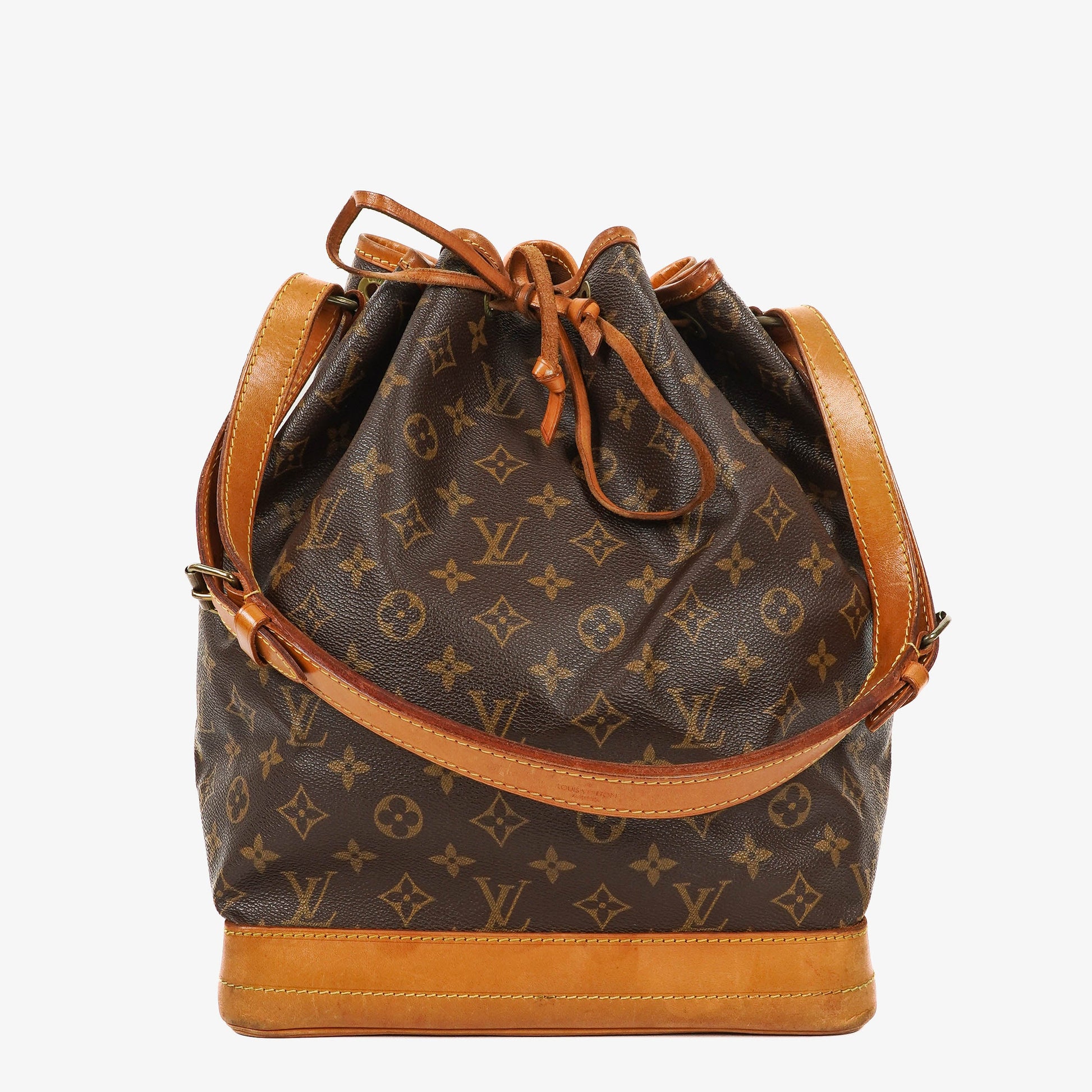 Louis Vuitton Noe Grande GM Monogram Canvas Shoulder Bag