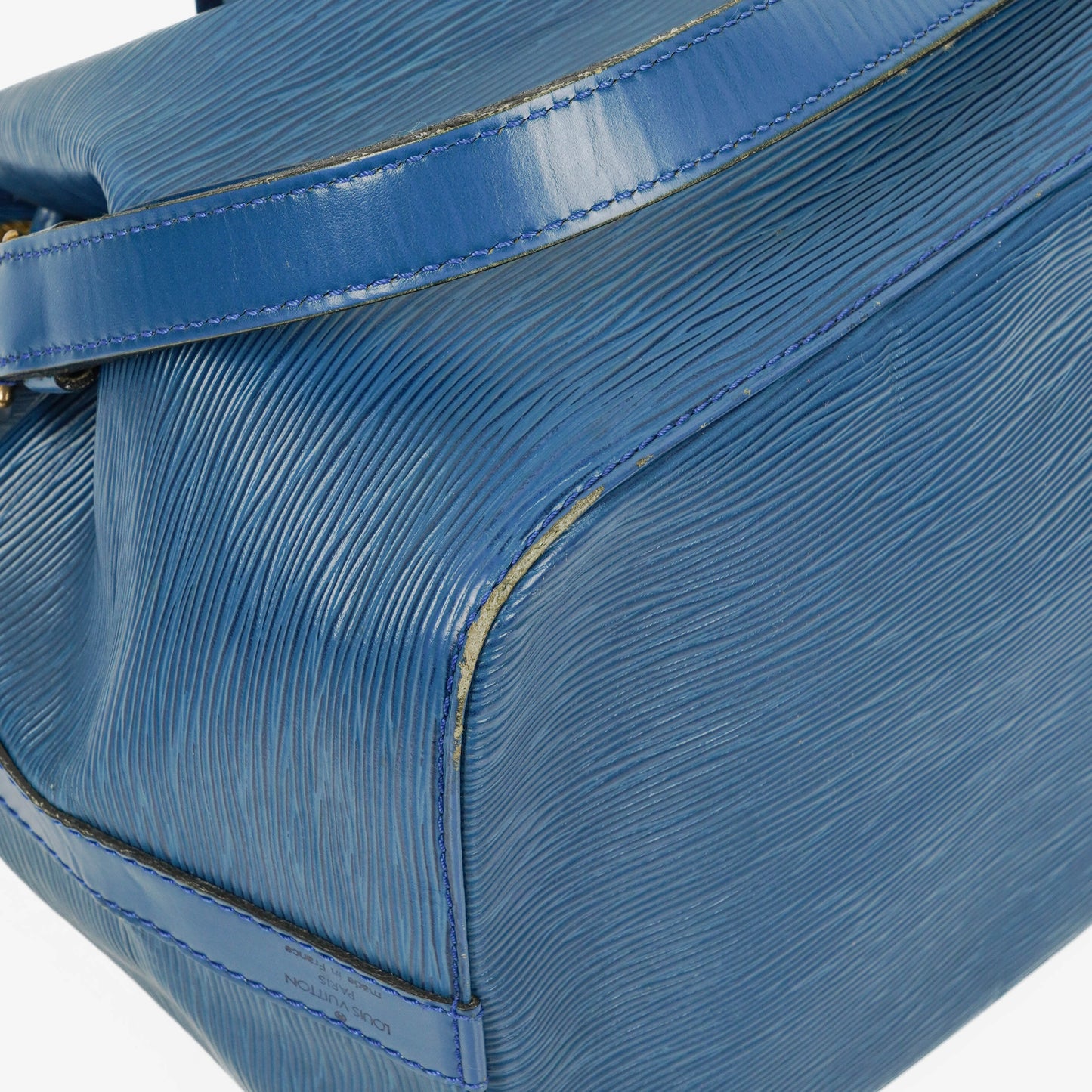 Louis Vuitton Petit Noe Blue EPI Leather Shoulder Bag