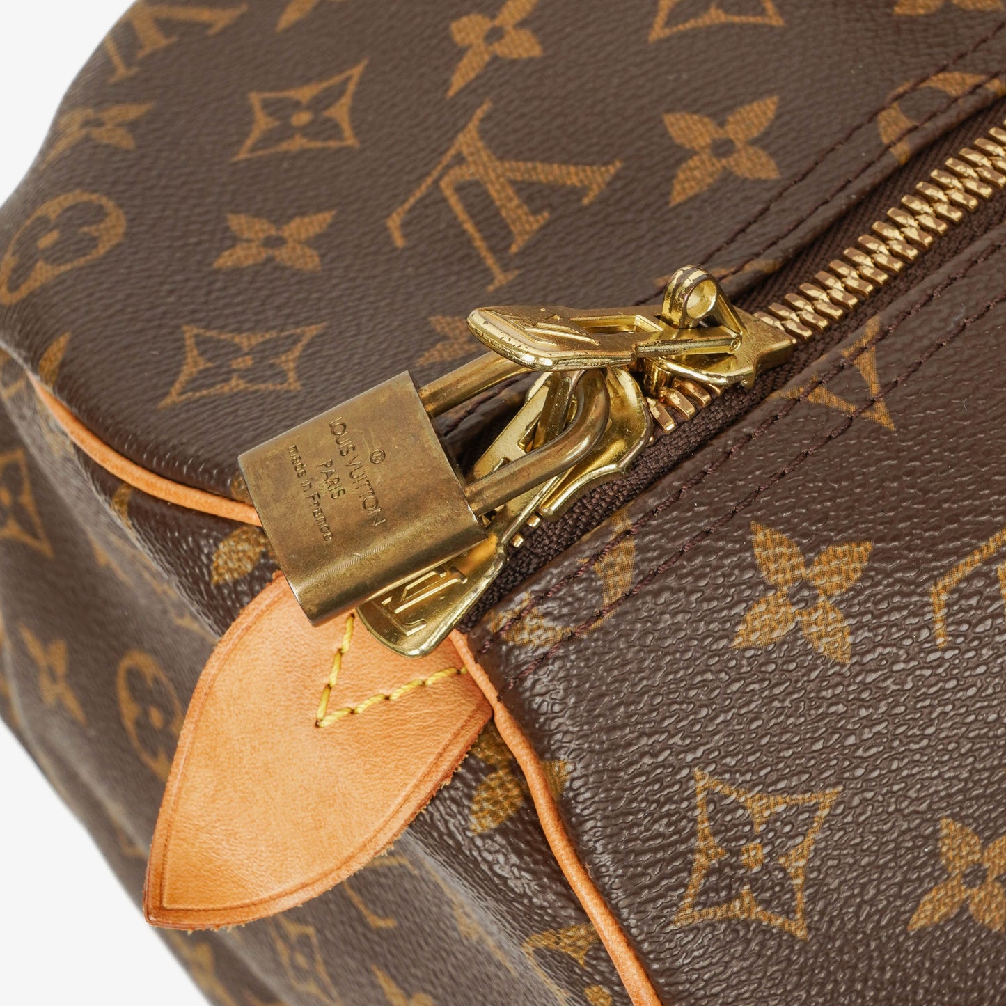 Louis Vuitton Keepall 50 Monogram Canvas Travel Bag