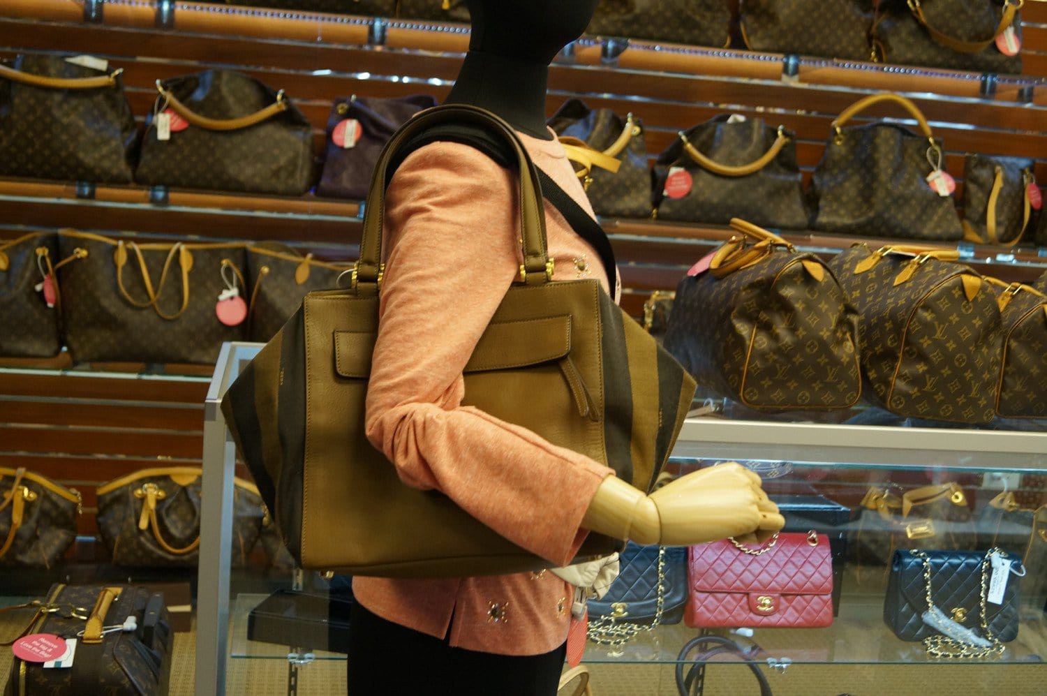 Fendi Shoulder Bag - Rovelle Bags