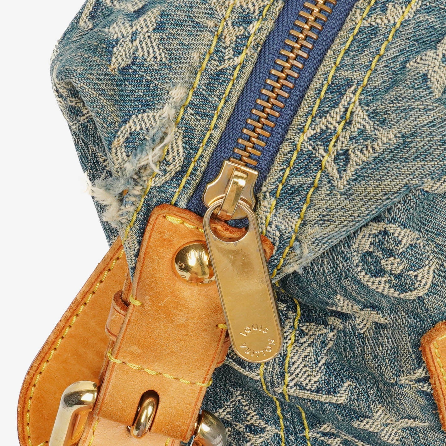 Louis Vuitton Baggy GM Monogram Denim Shoulder Bag
