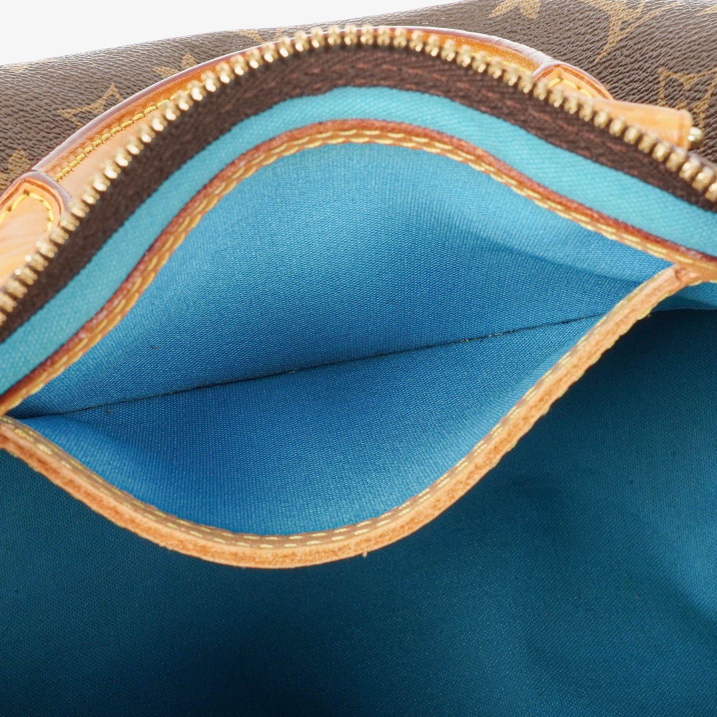 Louis Vuitton  25 Bandoulière Monogram Canvas Bag