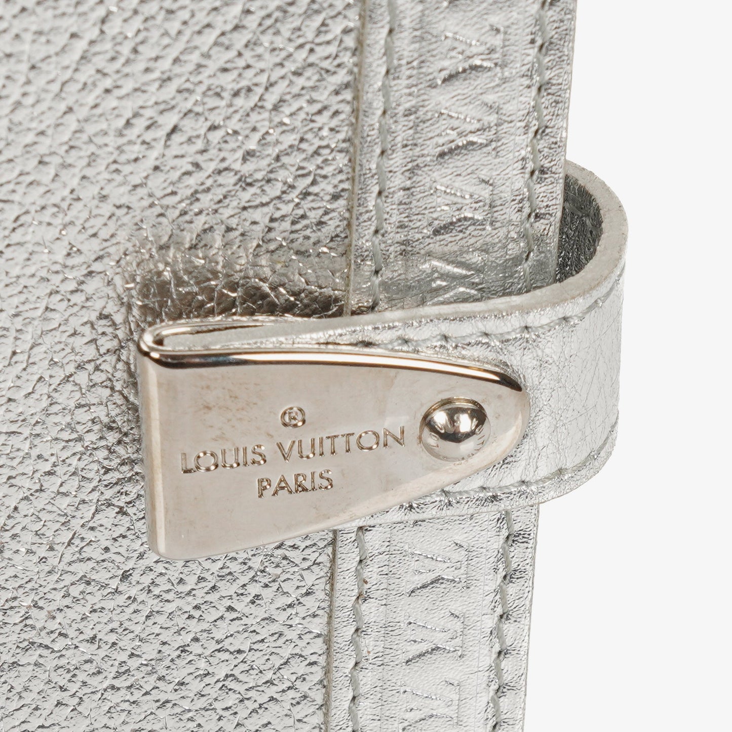 Louis Vuitton Silver Suhali Leather Partnenaire Agenda/Notebook Cover