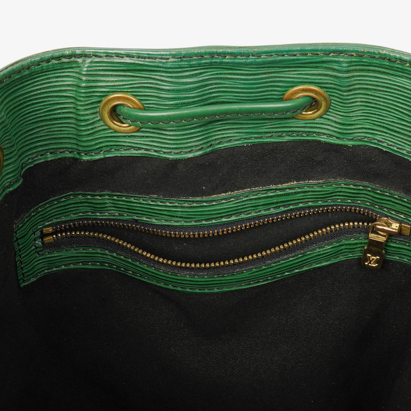 Authentic Louis Vuitton Petit Noe Green EPI Leather Shoulder Bag