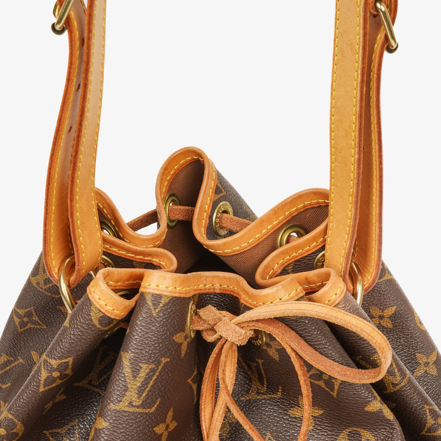 Louis Vuitton Noe Grande GM Monogram Canvas Shoulder Bag