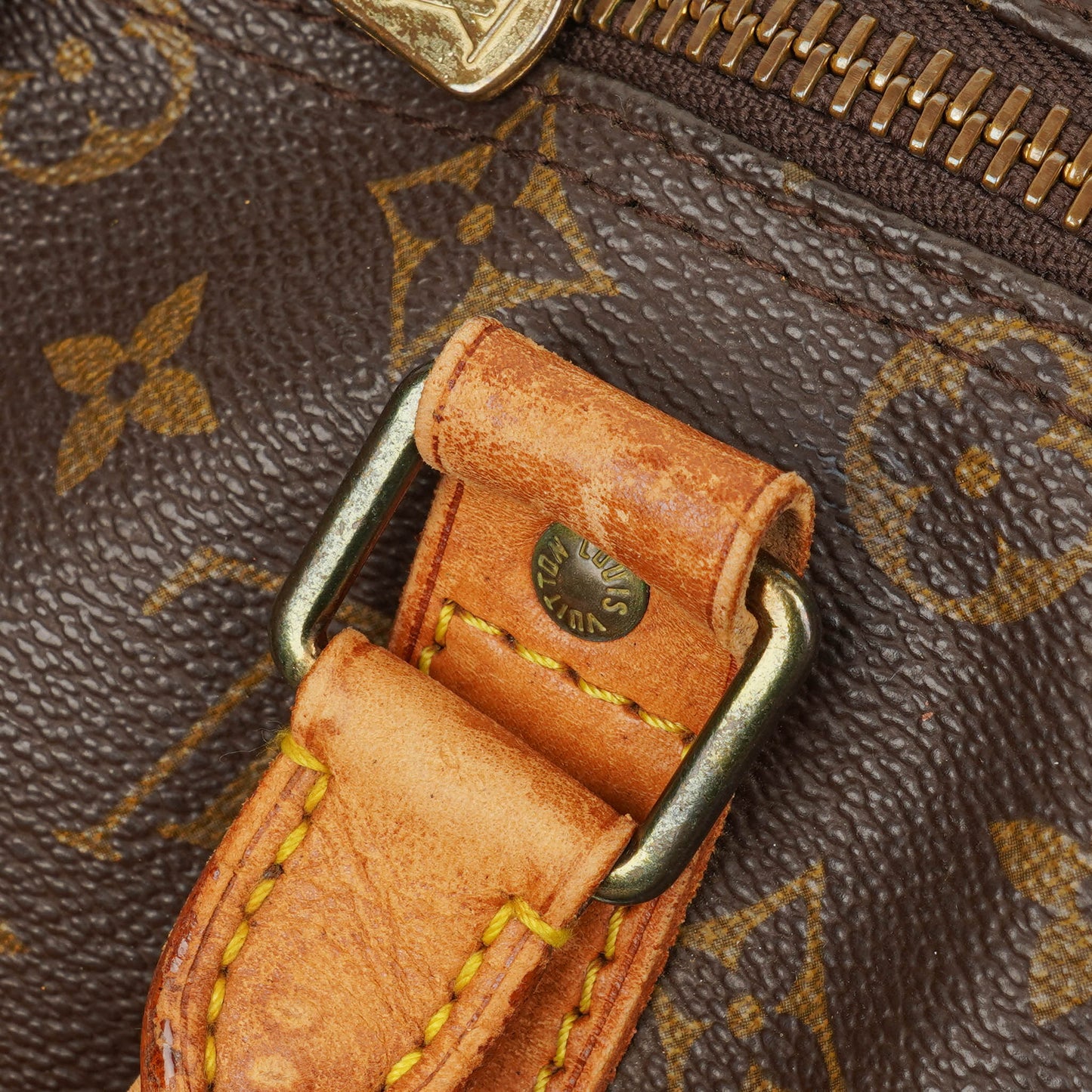 Louis Vuitton Keepall 45 Bandoulière Travel Bag in Monogram Canvas