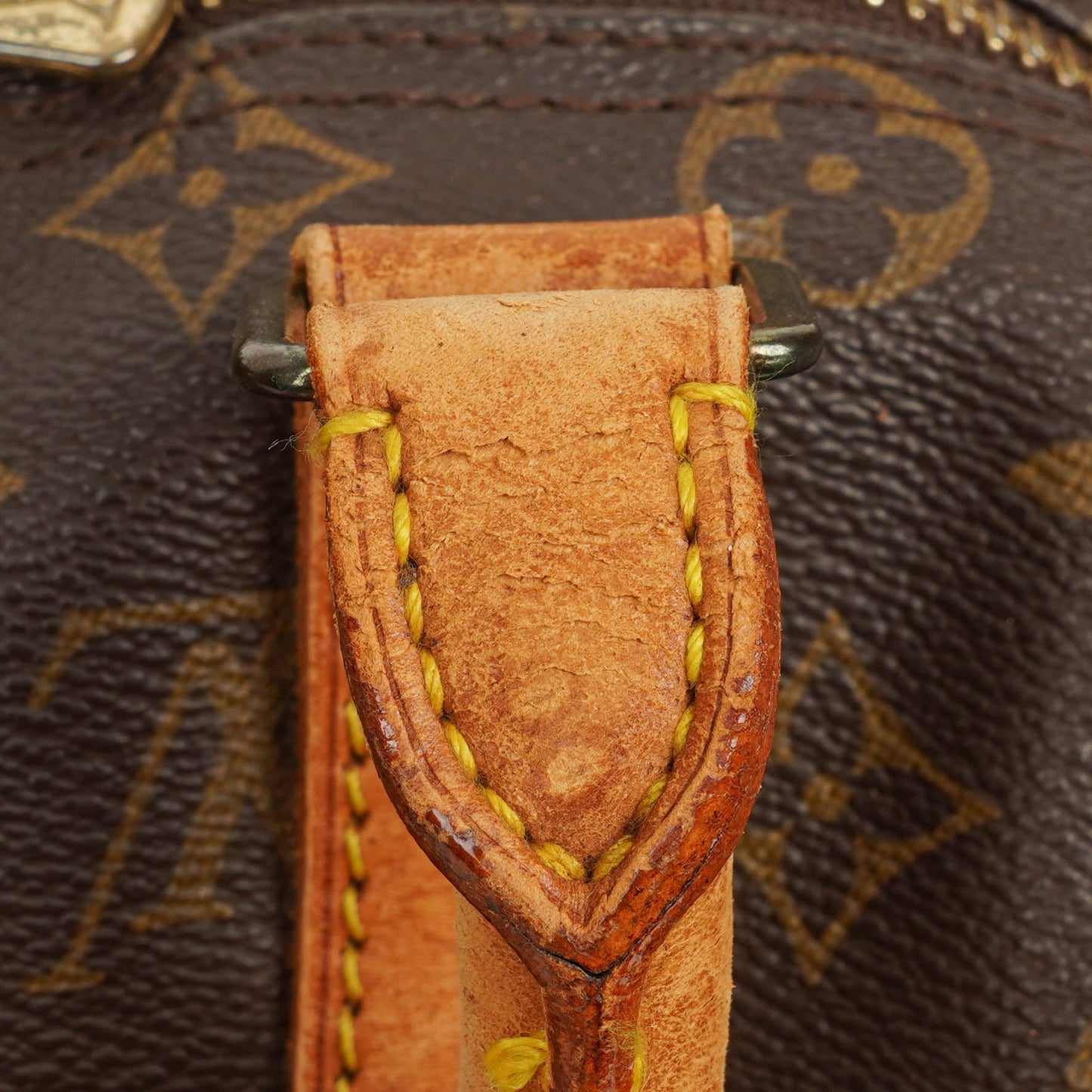 Louis Vuitton Keepall 45 Bandoulière Travel Bag in Monogram Canvas