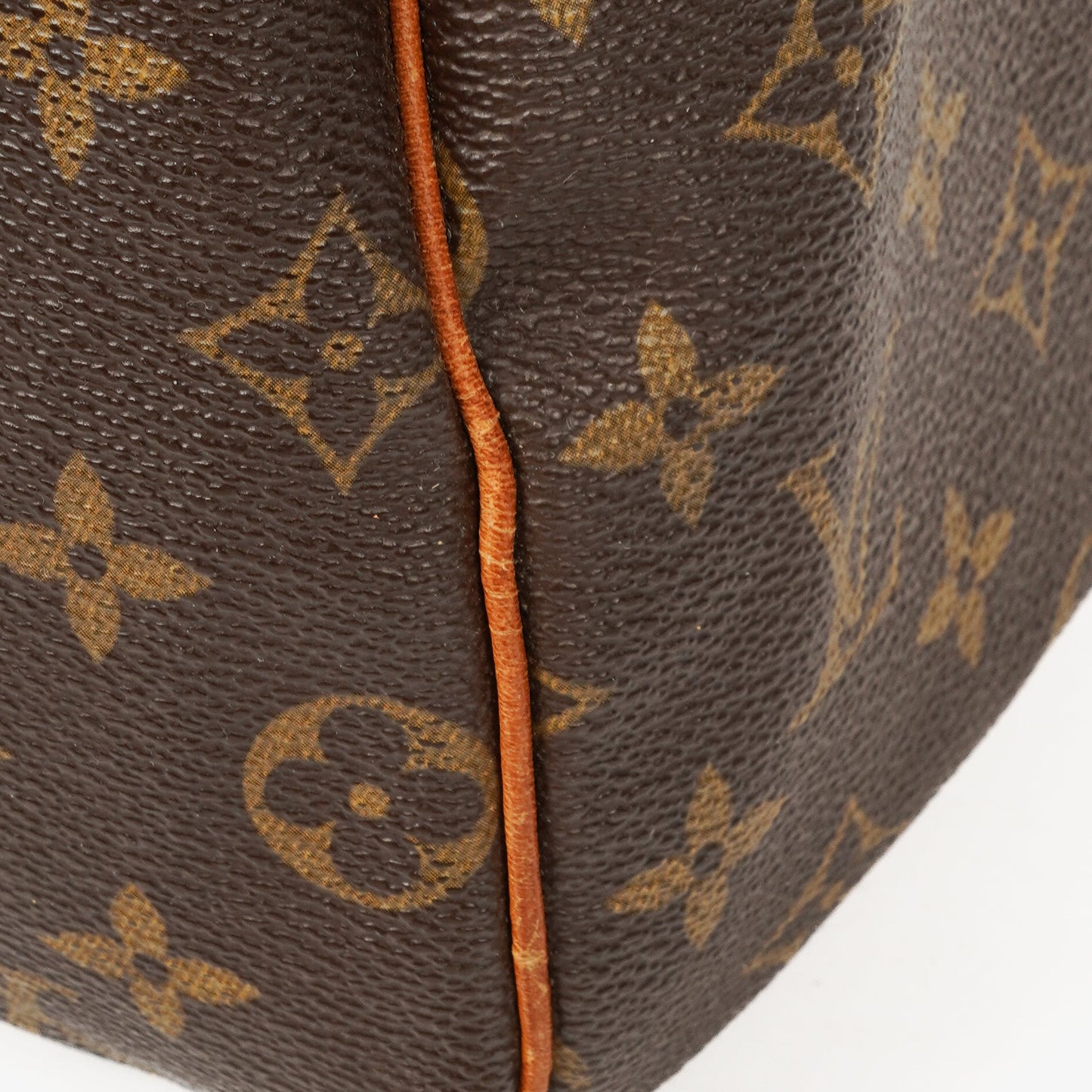 Louis Vuitton  25 Monogram Canvas Bag