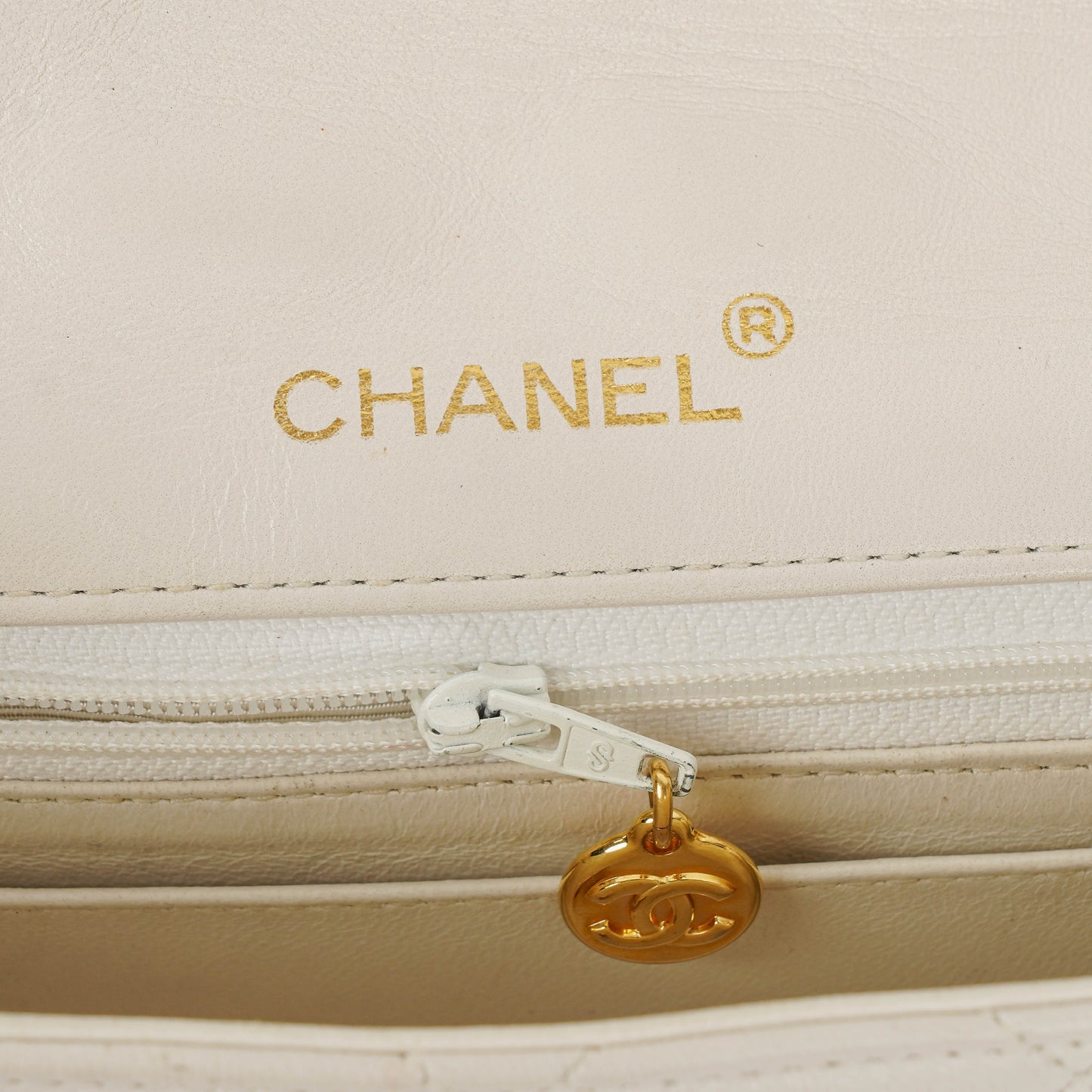 Chanel Diana White Quilted Lambskin  Small Flap Bag With 24K Gold-Plated Hardware