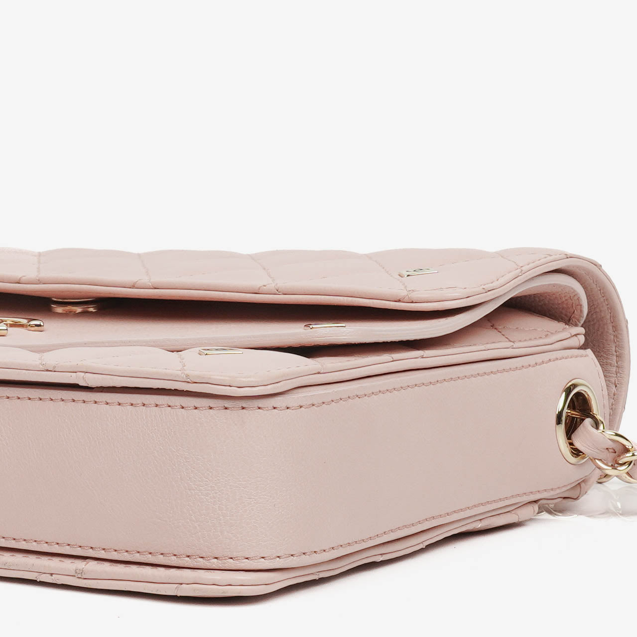 Chanel Light Pink Quilted Lambskin Flap Bag Champaigne Gold - Tone Hardware