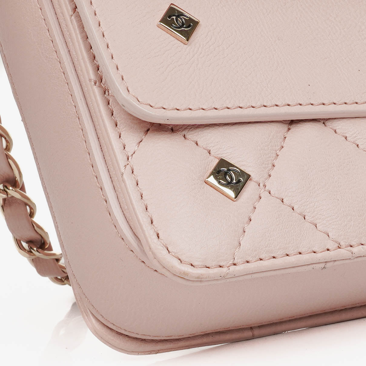 Chanel Light Pink Quilted Lambskin Flap Bag Champaigne Gold - Tone Hardware