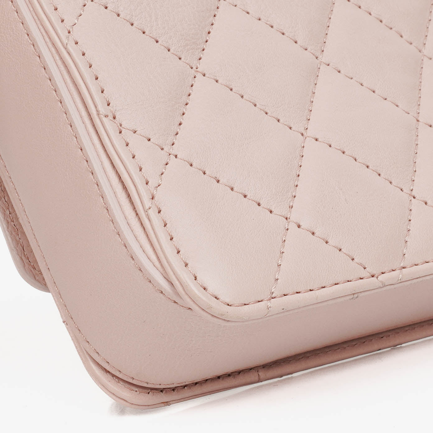 Chanel Light Pink Quilted Lambskin Flap Bag Champaigne Gold - Tone Hardware