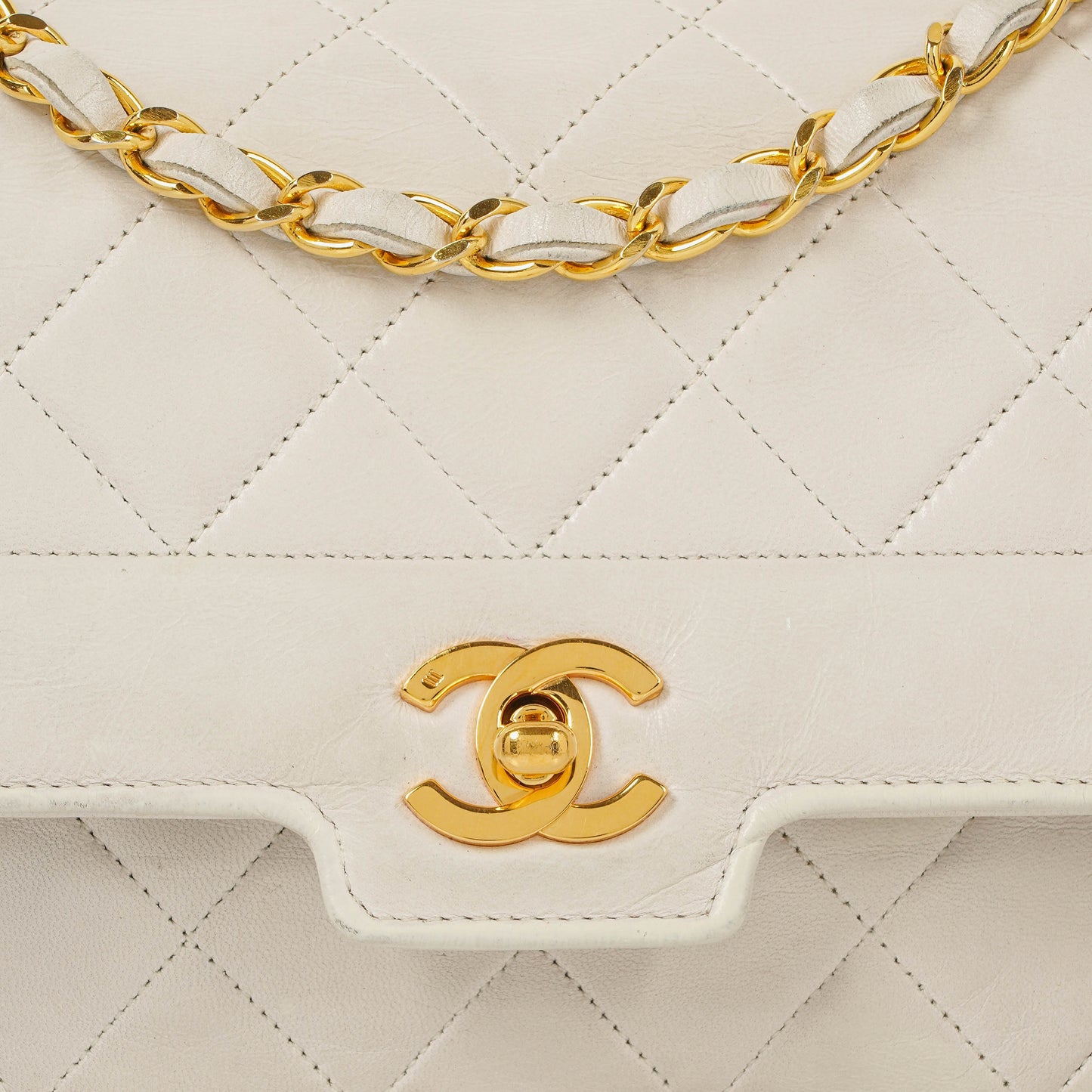 Chanel Diana White Quilted Lambskin  Small Flap Bag With 24K Gold-Plated Hardware
