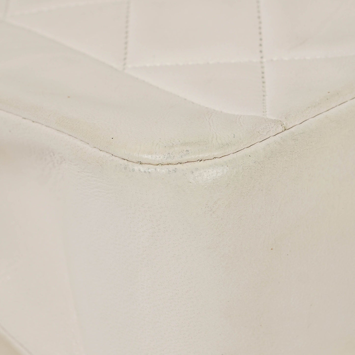 Chanel Diana White Quilted Lambskin  Small Flap Bag With 24K Gold-Plated Hardware