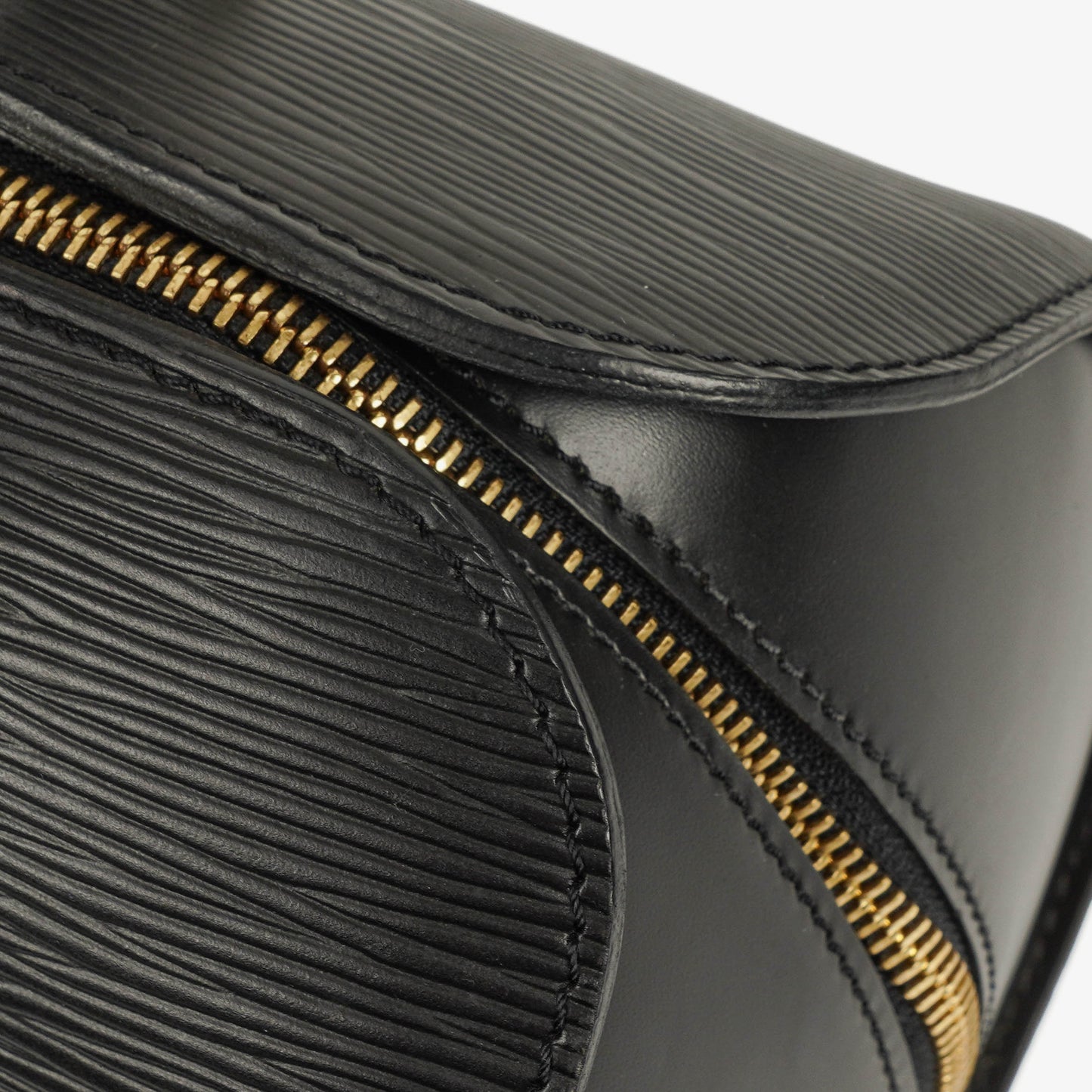 Louis Vuitton Soufflot Handbag In Black Epi Leather