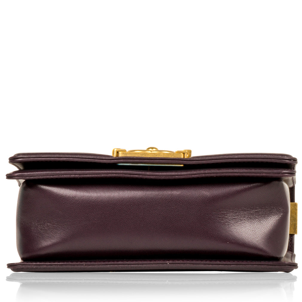 Chanel Boy Bag Shoulder Bag - Rovelle Bags