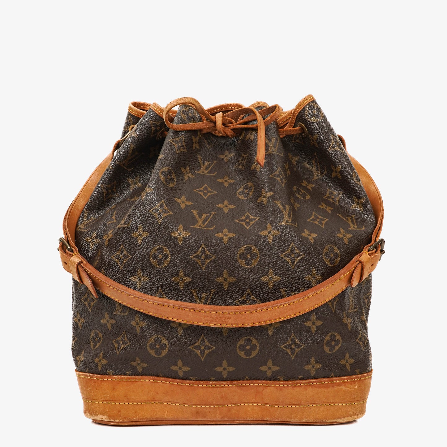 Louis Vuitton Noe Grande GM Monogram Canvas Shoulder Bag