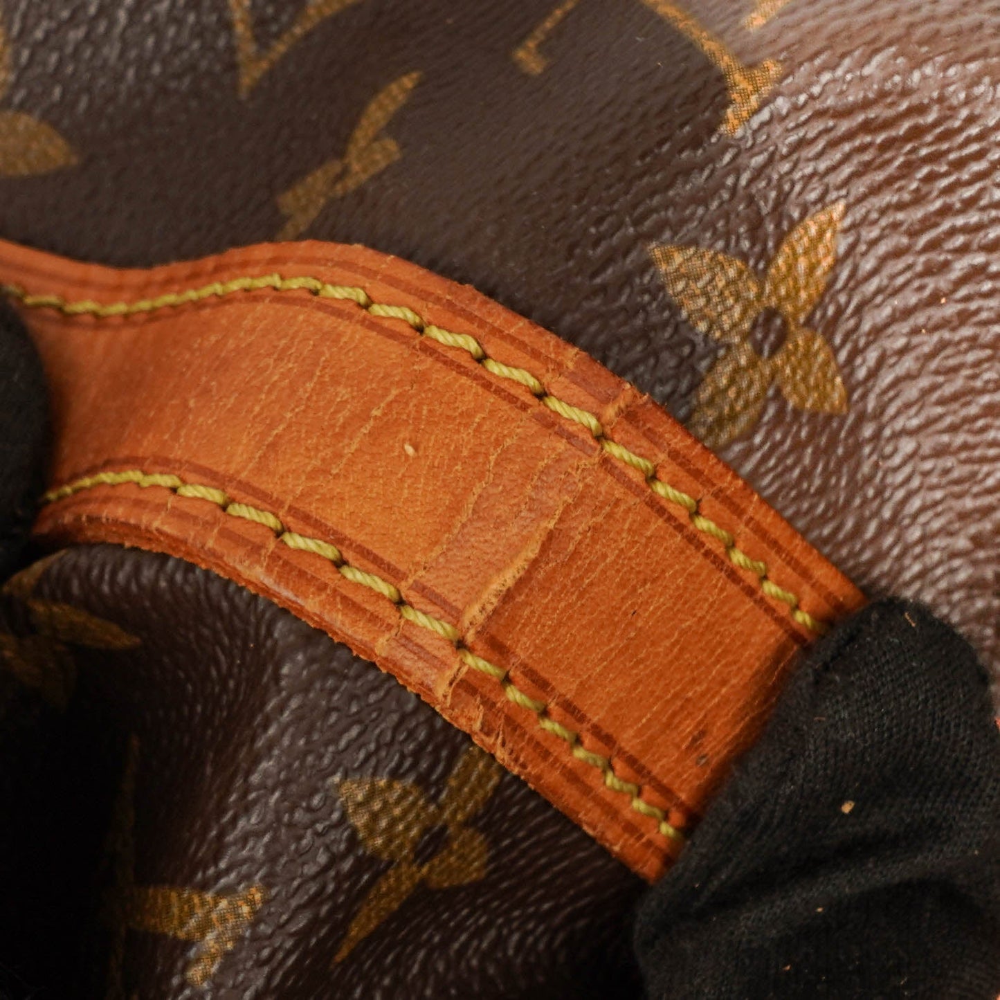 Louis Vuitton Noe Grande GM Monogram Canvas Shoulder Bag