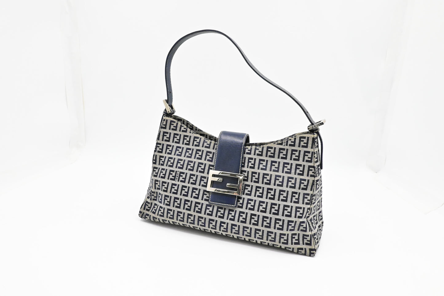 Fendi Shoulder Bag in Navy Blue Zucchino Canvas