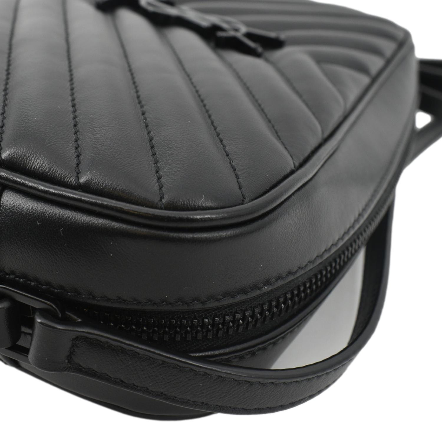 Saint Laurent Lou Crossbody - Rovelle Bags