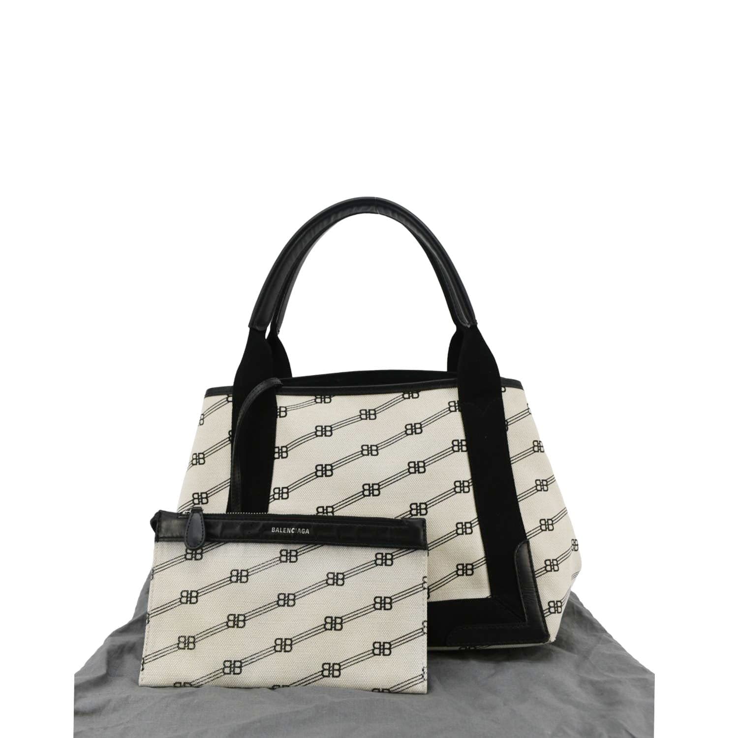 Balenciaga Everyday Shoulder Bag - Rovelle Bags