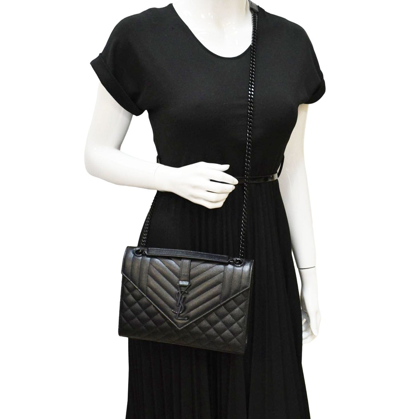 Saint Laurent Envelope Shoulder Bag - Rovelle Bags