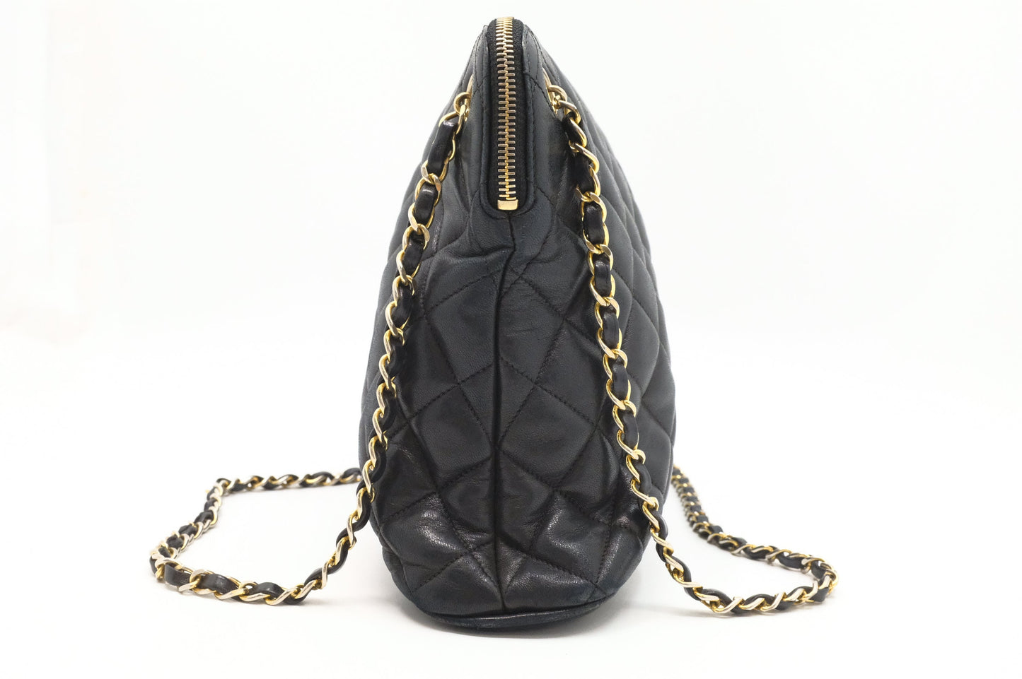 Chanel Shoulder Bag in Black MattelassÃÂ© Leather