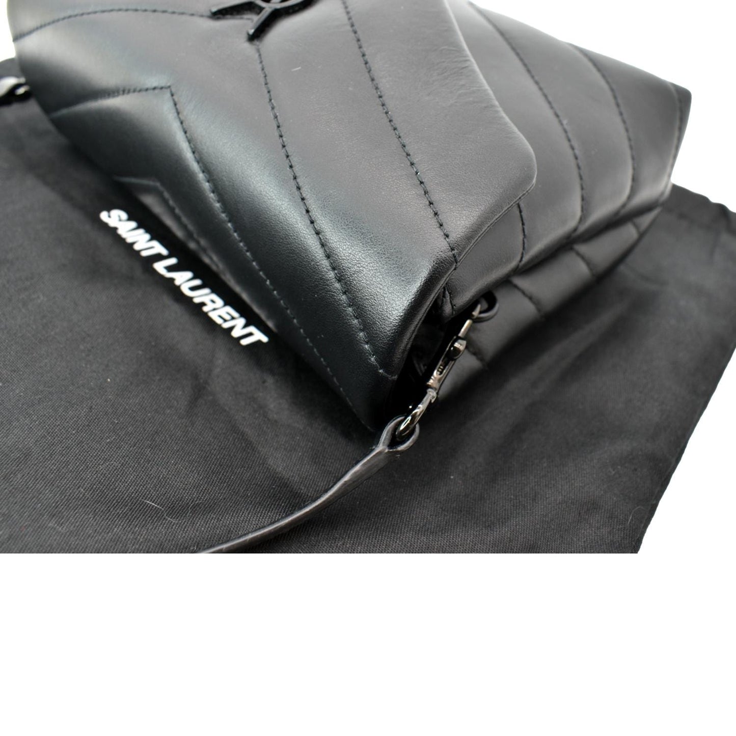 Saint Laurent Loulou Crossbody - Rovelle Bags