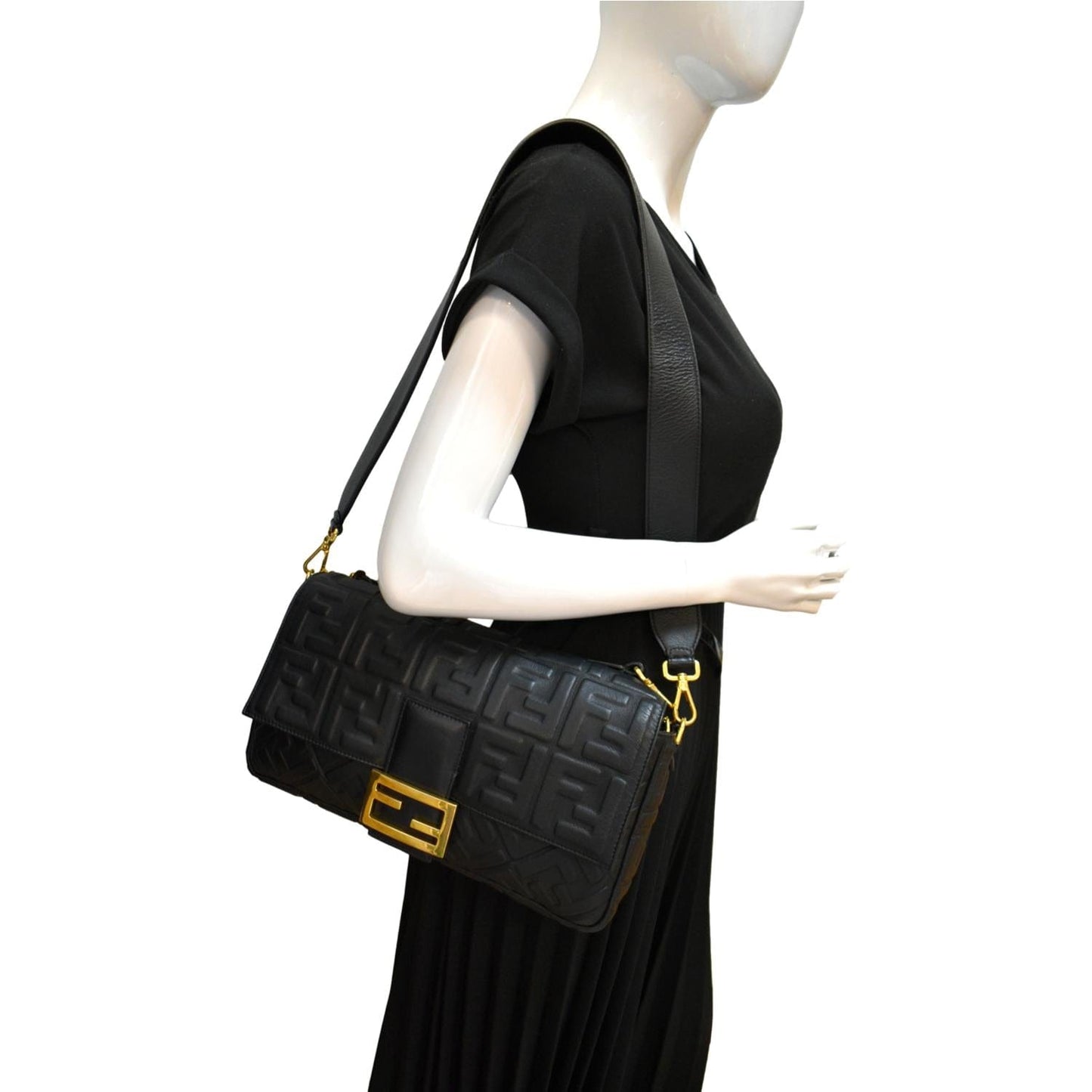 Fendi Baguette Shoulder Bag - Rovelle Bags