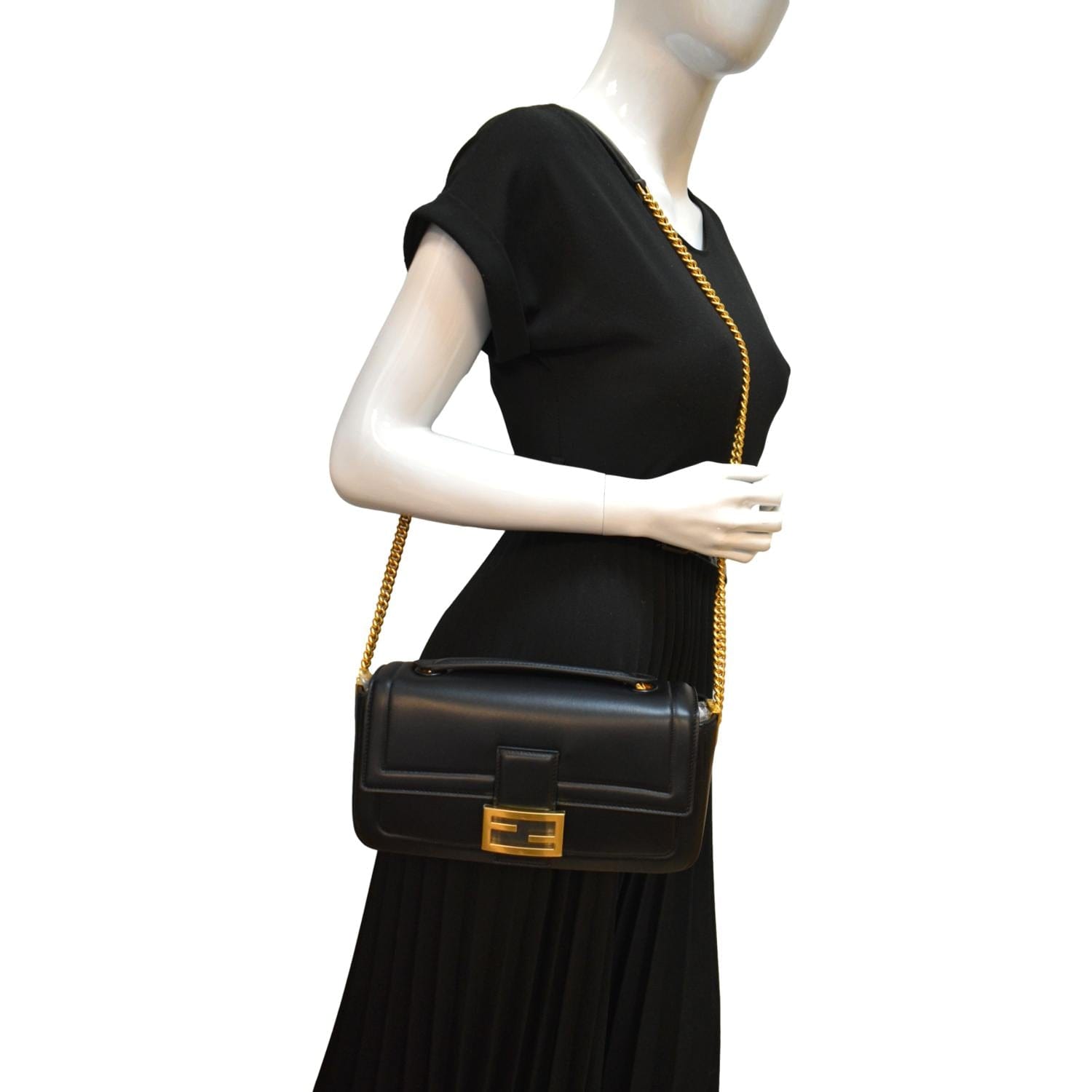Fendi Baguette Shoulder Bag - Rovelle Bags