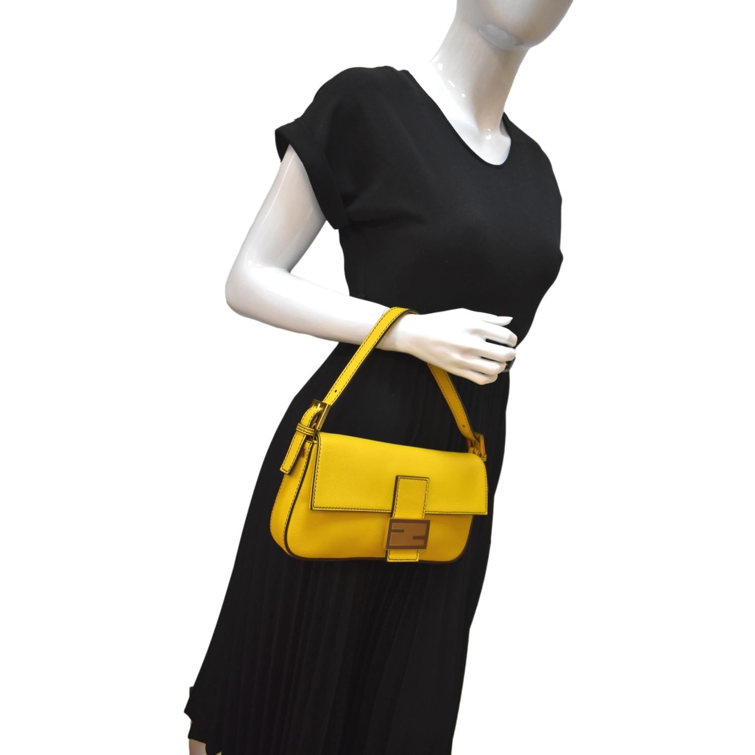 Fendi Baguette Crossbody - Rovelle Bags