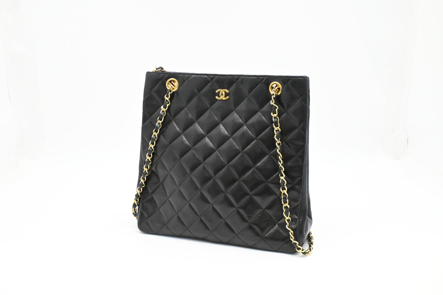 Chanel Shoulder Bag in Black MattelassÃÂ© Leather
