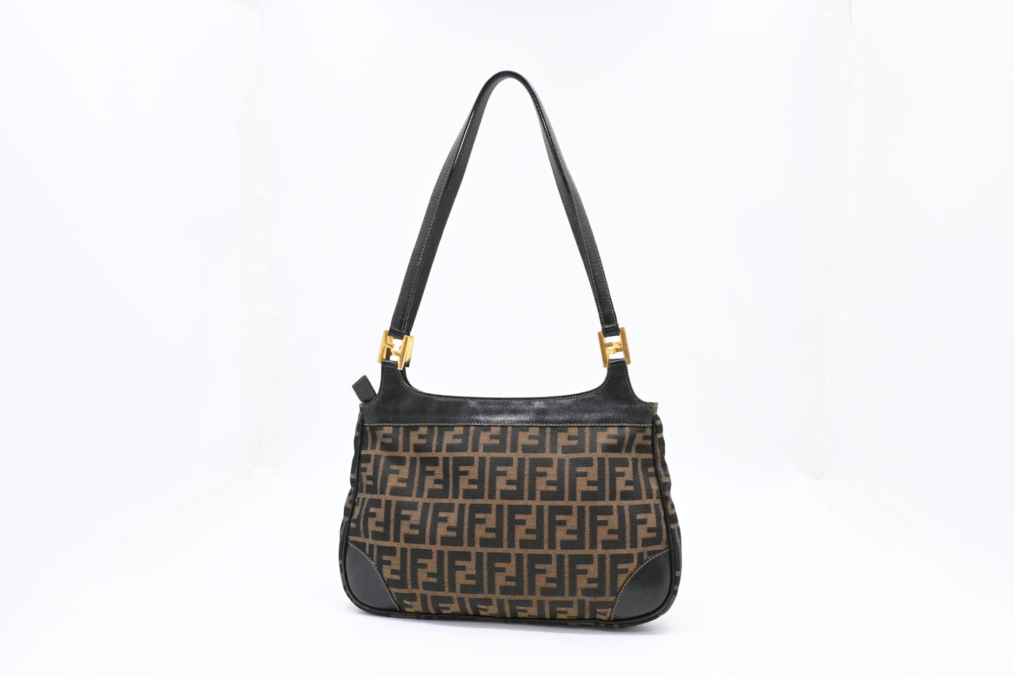 Fendi Shoulder Bag in Zucca Canvas