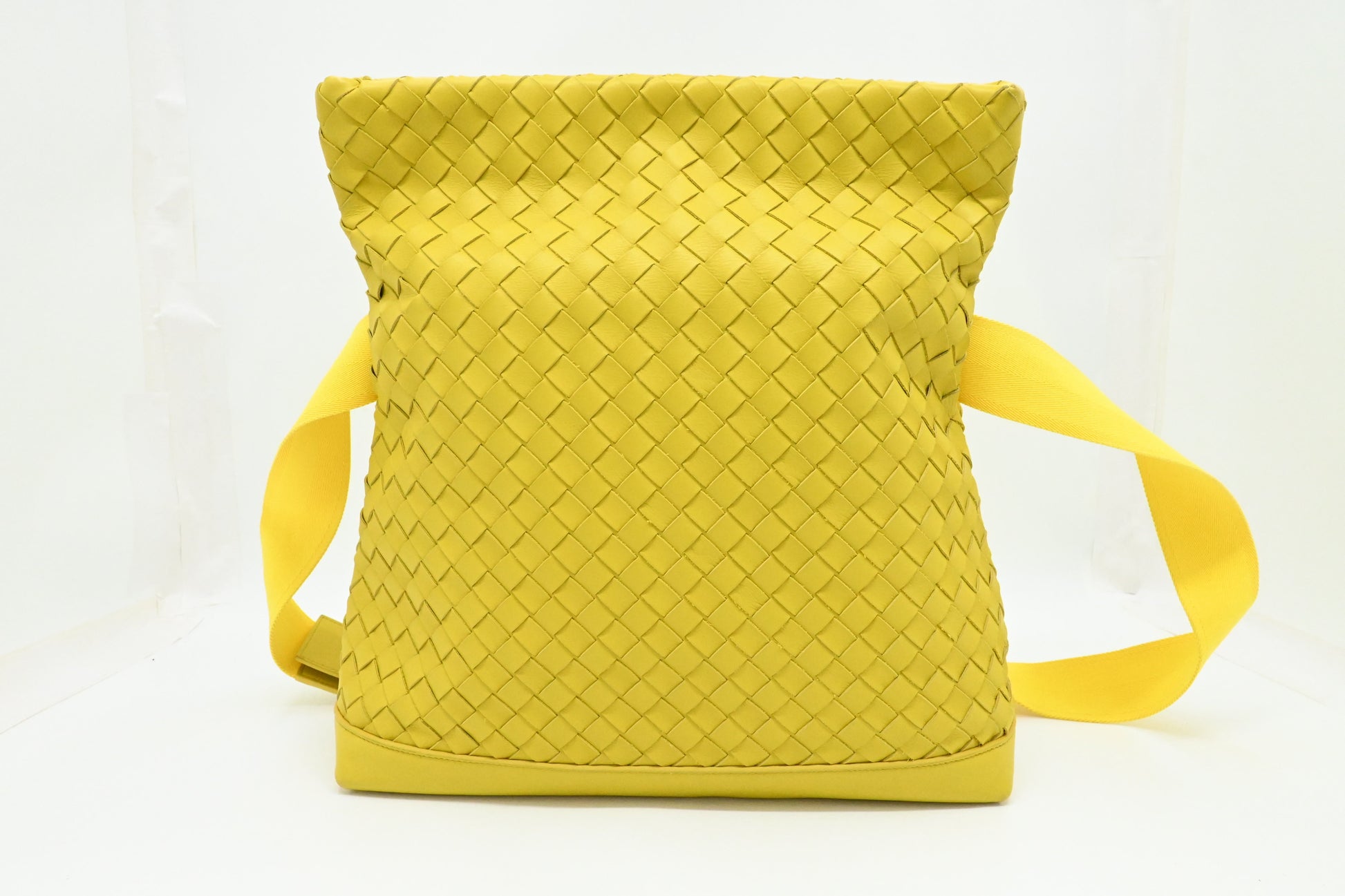 Bottega Veneta Veneta Crossbody - Rovelle Bags