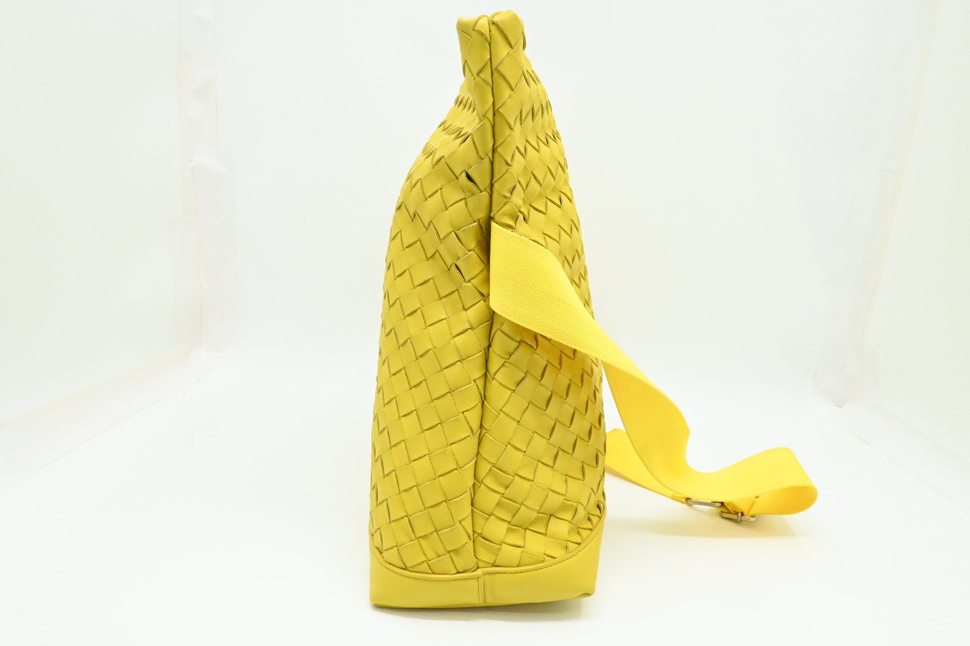 Bottega Veneta Veneta Crossbody - Rovelle Bags